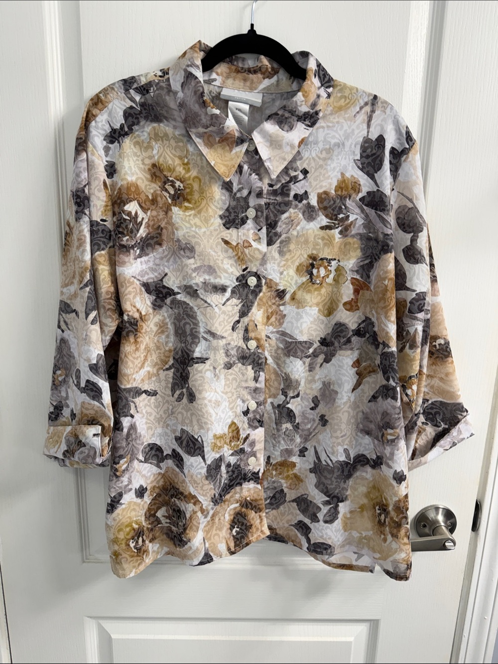 Alfred Dunner White Button-Down Blouse with Gold & Gray Watercolor Floral Print